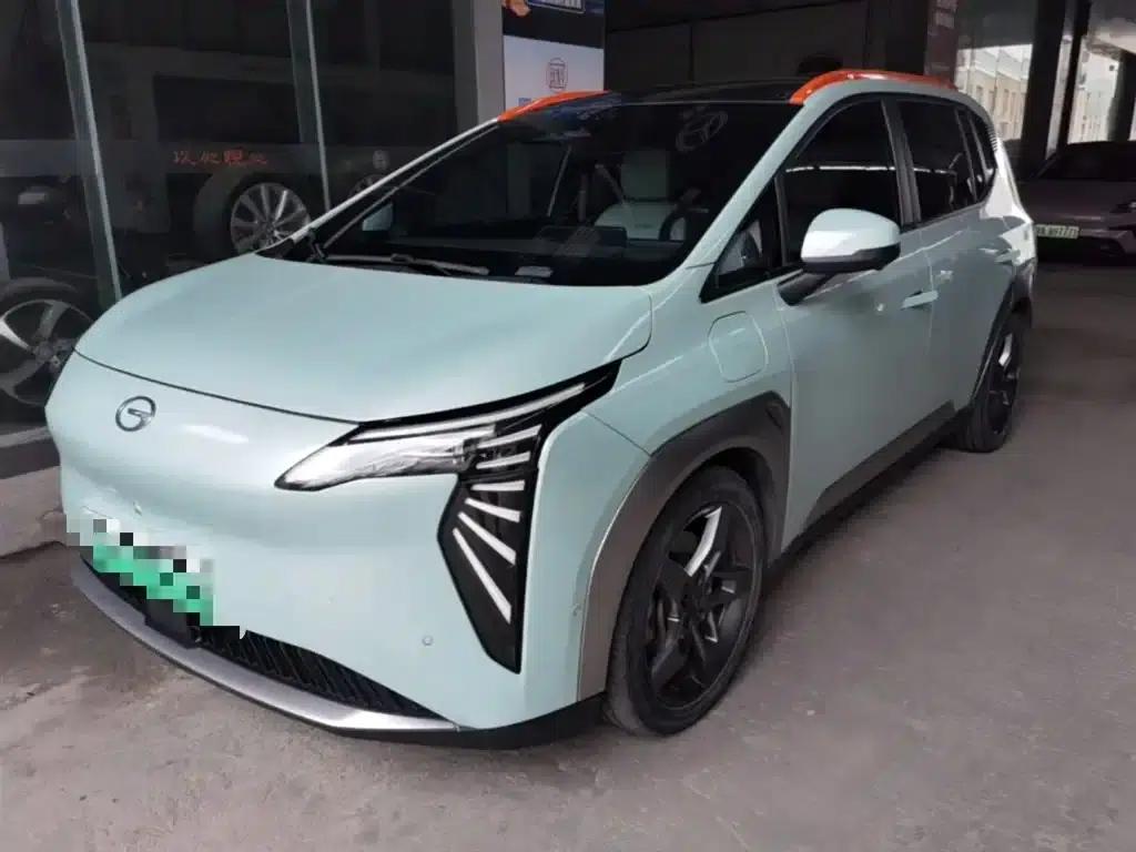 AION Y 2022 Plus 70 Tech Edition — миниатюра 3