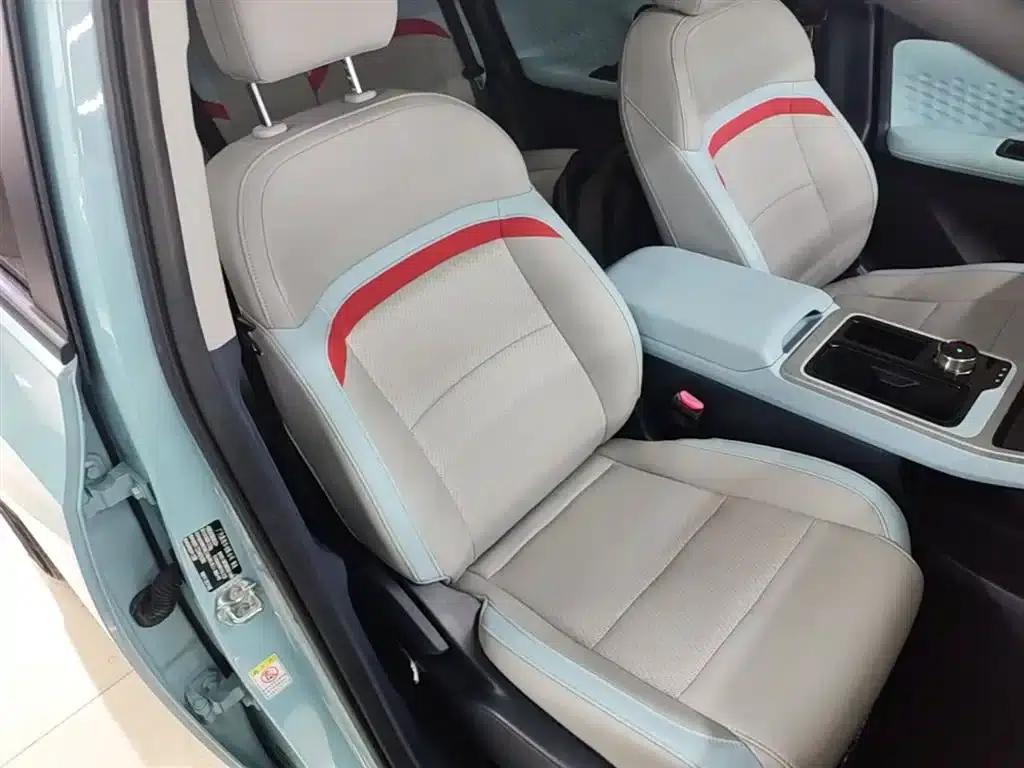 AION Y 2021 Model 70 Smart Edition — миниатюра 25