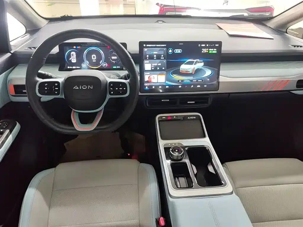 AION Y 2021 Model 70 Smart Edition — миниатюра 10