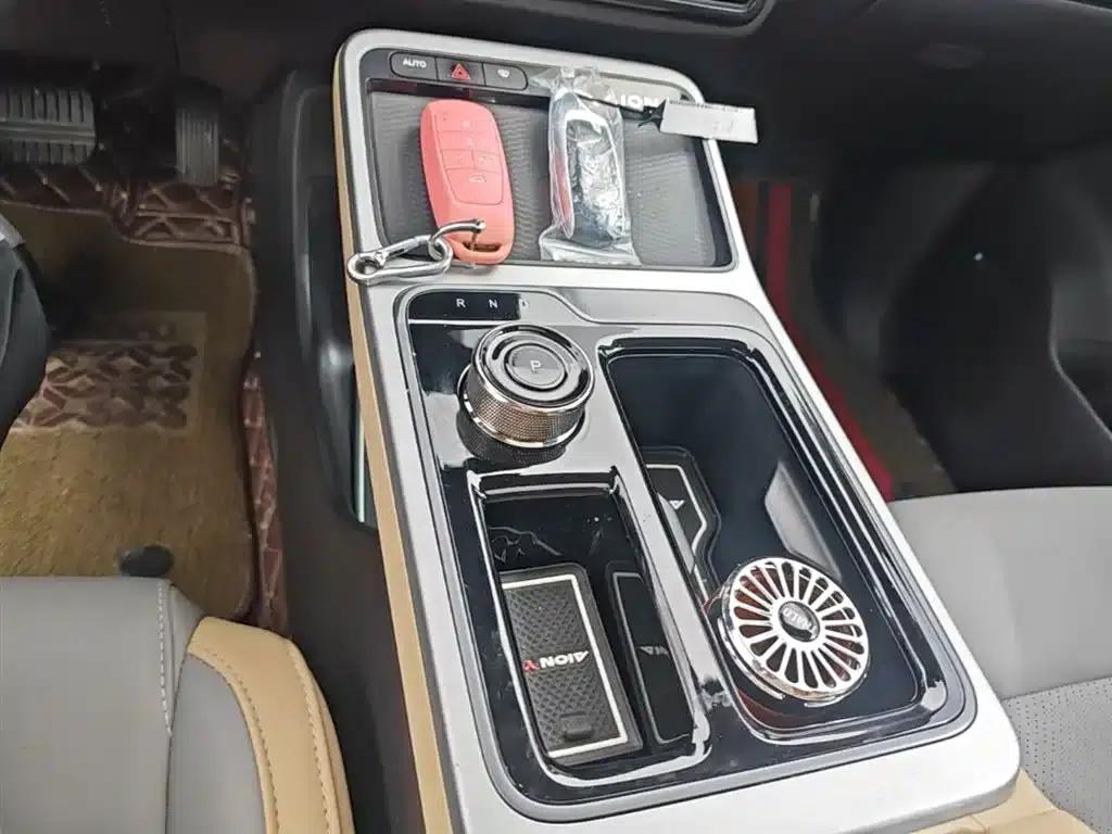AION Y 2021 Model 70 Tech Vitality Edition — миниатюра 14
