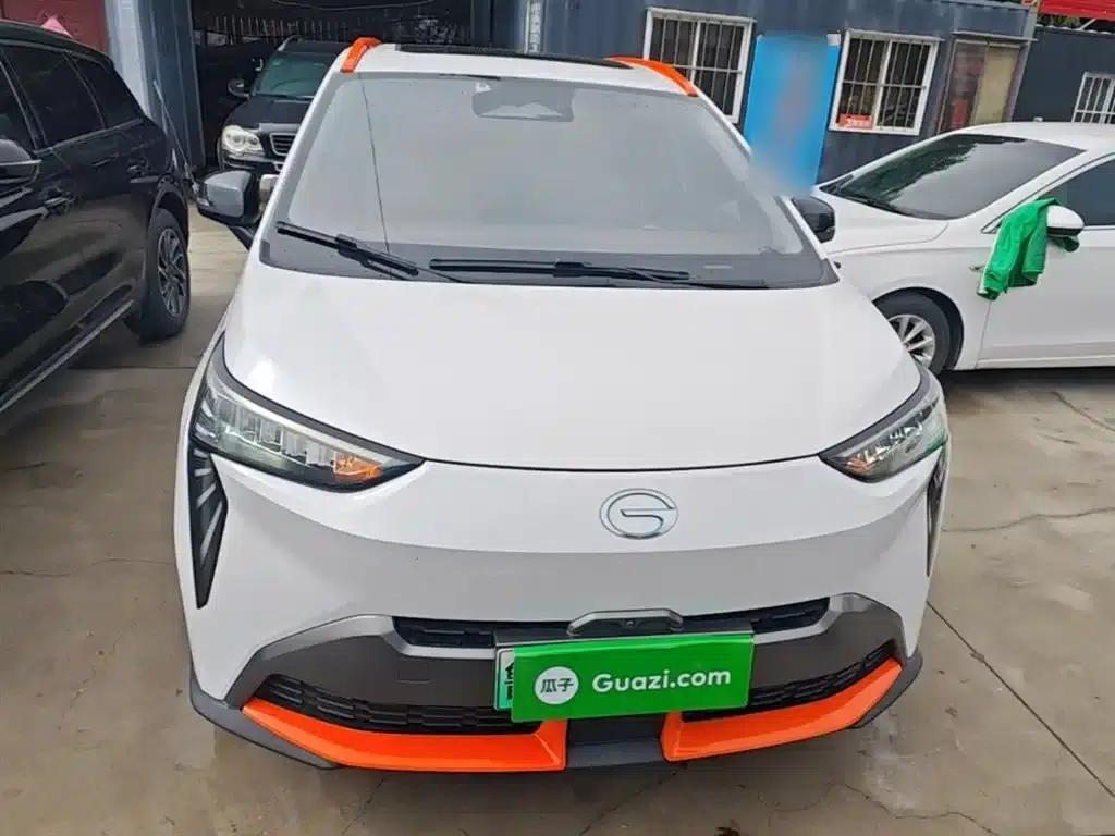 AION Y 2021 Model 70 Tech Vitality Edition — миниатюра 3