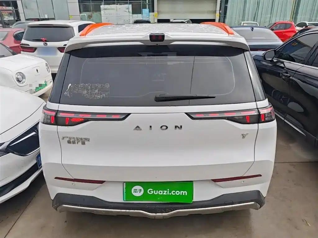 AION Y 2021 Model 70 Tech Vitality Edition — миниатюра 6
