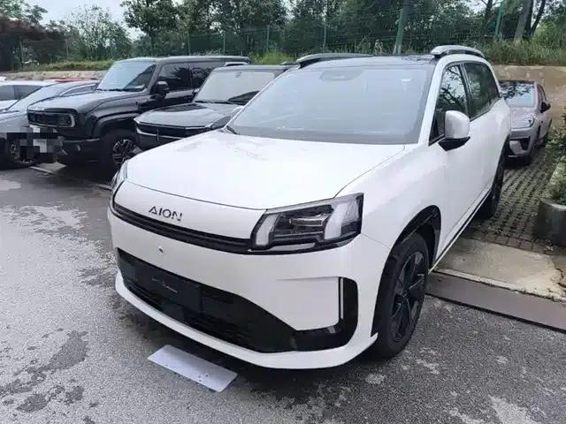 AION V 2026 Family Edition 650 Premium Edition