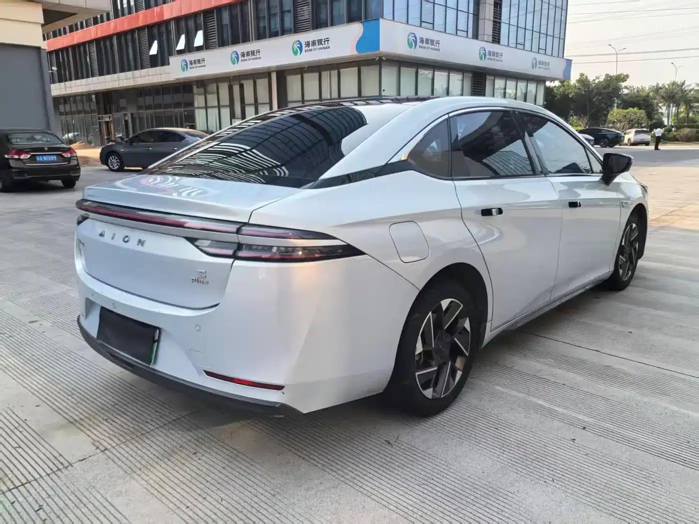 AION S Plus 2022 Facelift 70 Smart Edition — миниатюра 7