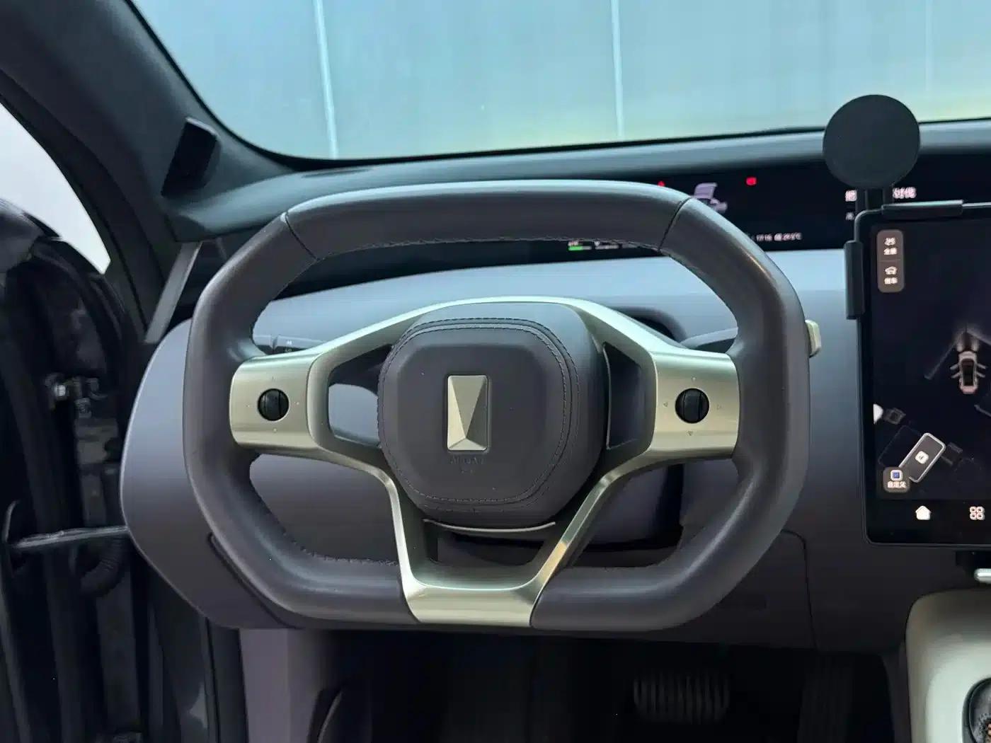 Avita 12 2023 700 Triple Laser Rear-Wheel Drive Luxury Edition — миниатюра 12