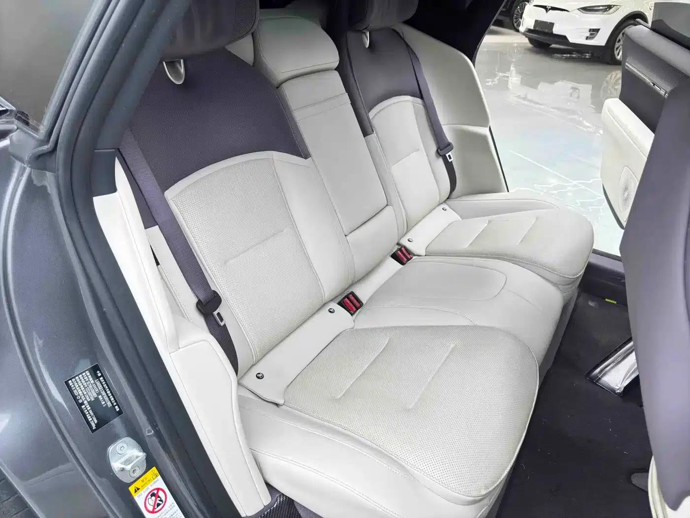 Avita 12 2023 700 Triple Laser Rear-Wheel Drive Luxury Edition — миниатюра 22