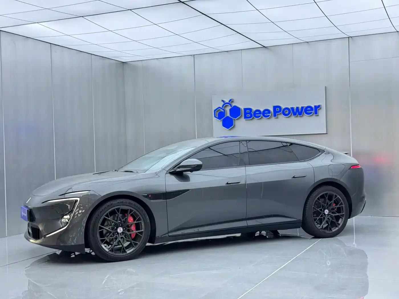 Avita 12 2023 700 Triple Laser Rear-Wheel Drive Luxury Edition — миниатюра 4