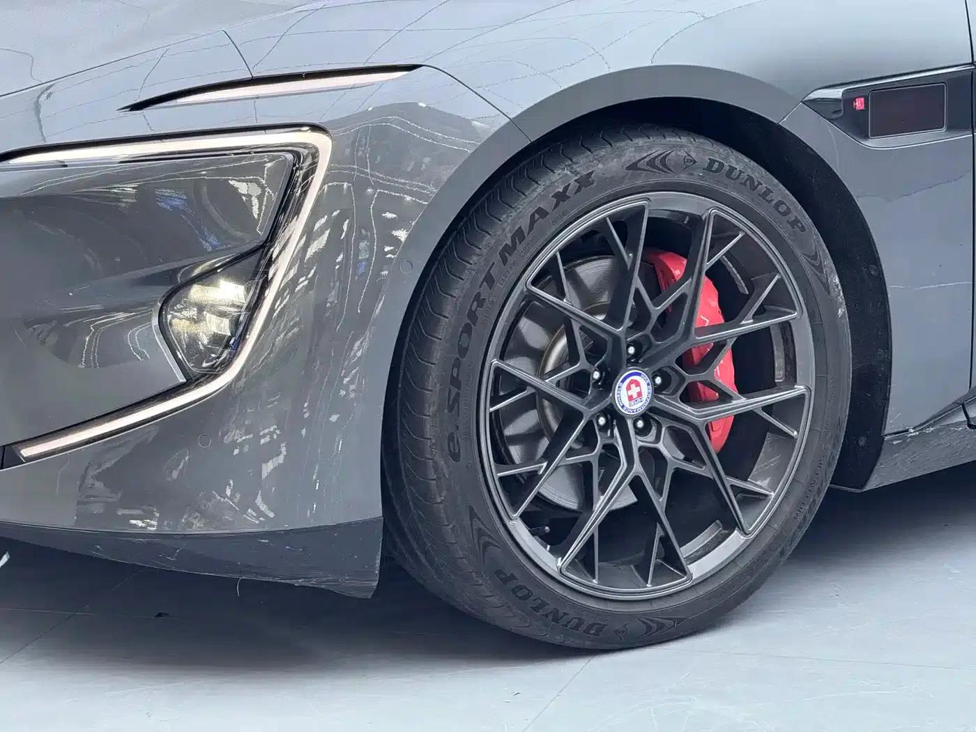 Avita 12 2023 700 Triple Laser Rear-Wheel Drive Luxury Edition — миниатюра 5