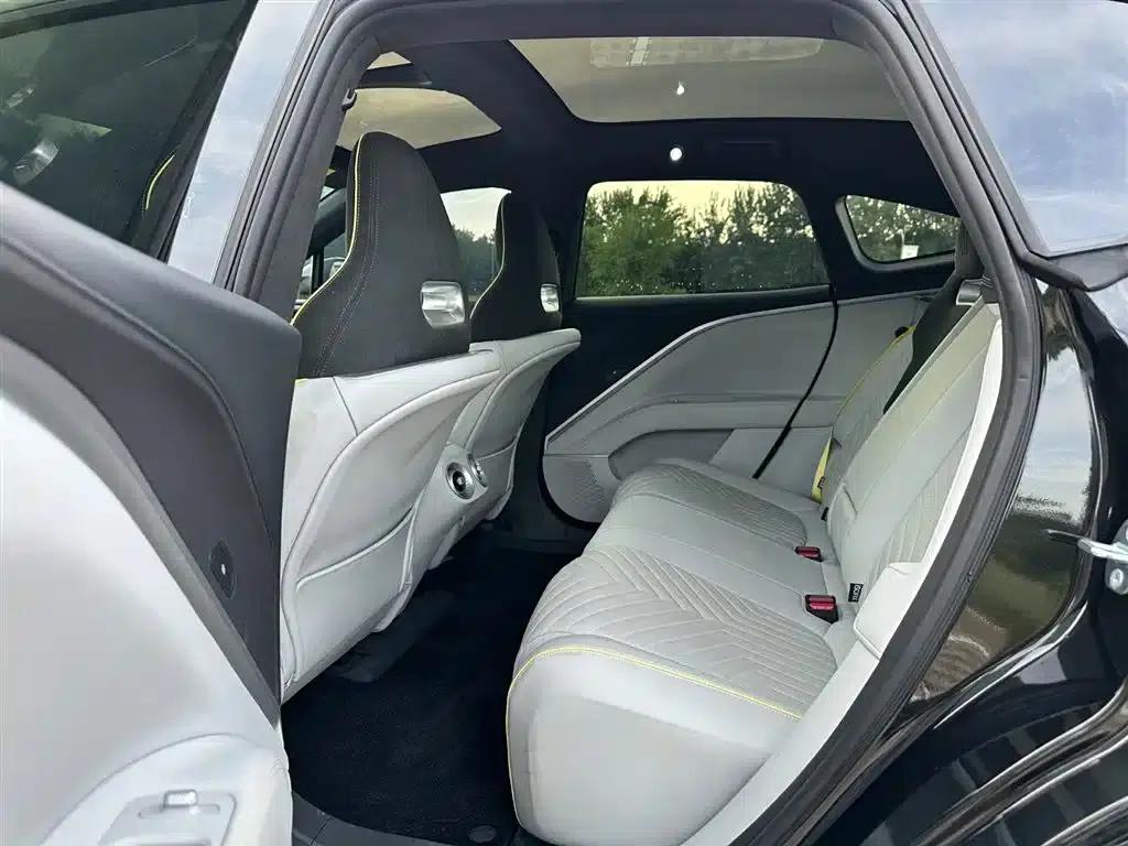 Avita 11 2023 HarmonyOS 90 Degrees Luxury Edition — миниатюра 13