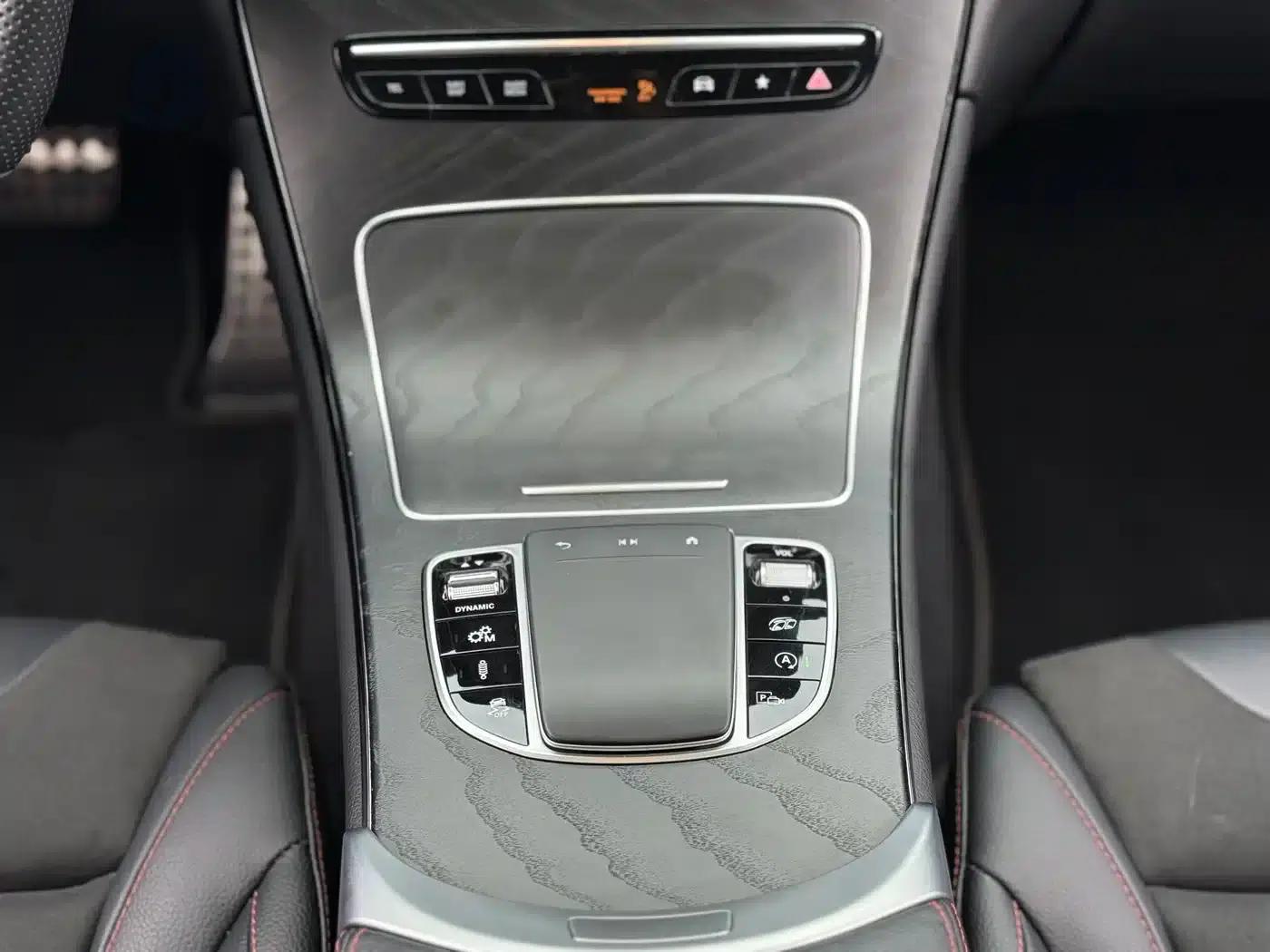 Mercedes-Benz GLC Coupe AMG 2022 AMG GLC 43 4MATIC Coupe SUV — миниатюра 13