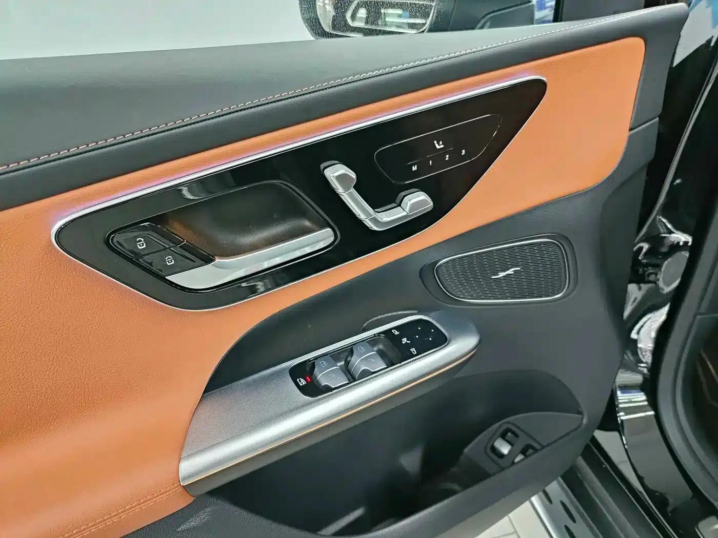 Mercedes-Benz GLC PHEV 2025 350 e L 4MATIC Classic Edition — миниатюра 17