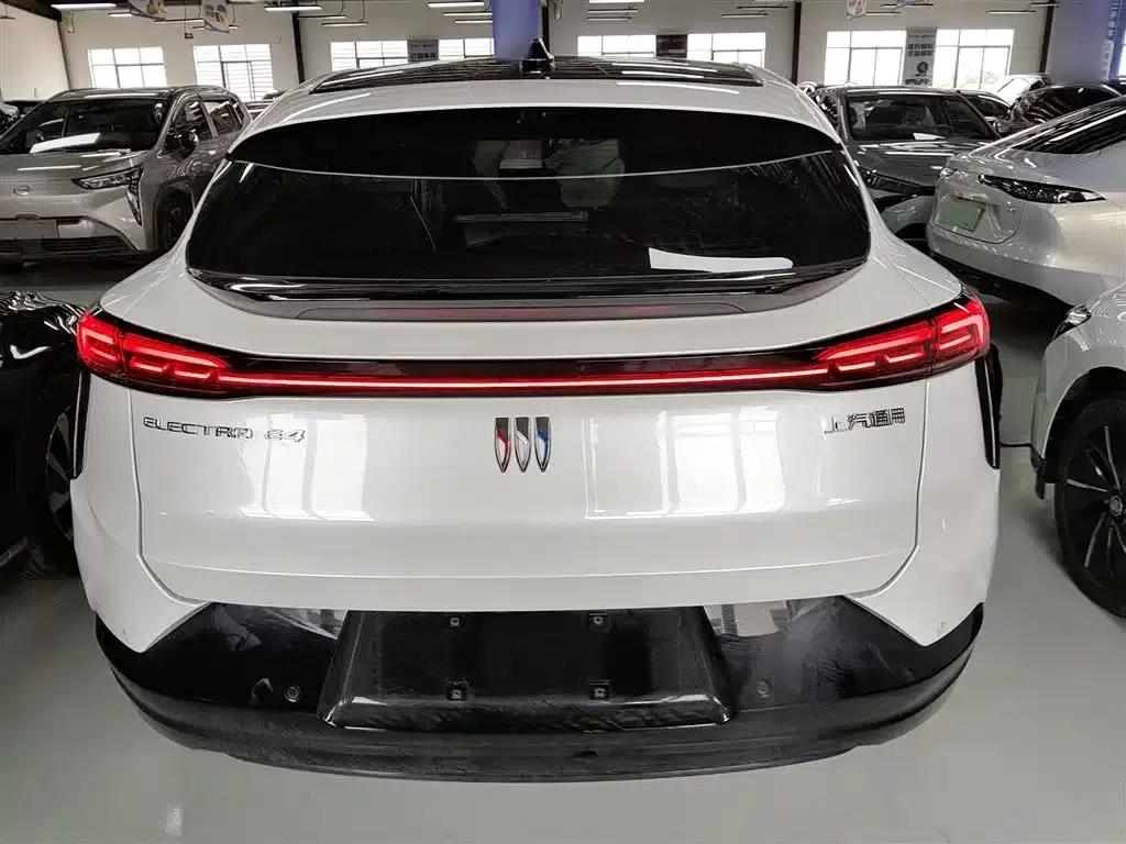 Buick E4 2023 GS Edition — миниатюра 6