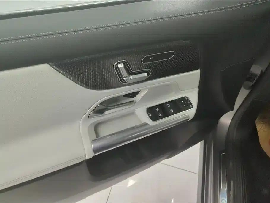 Mercedes-Benz EQA 2022 EQA 300 4MATIC First Edition — миниатюра 7