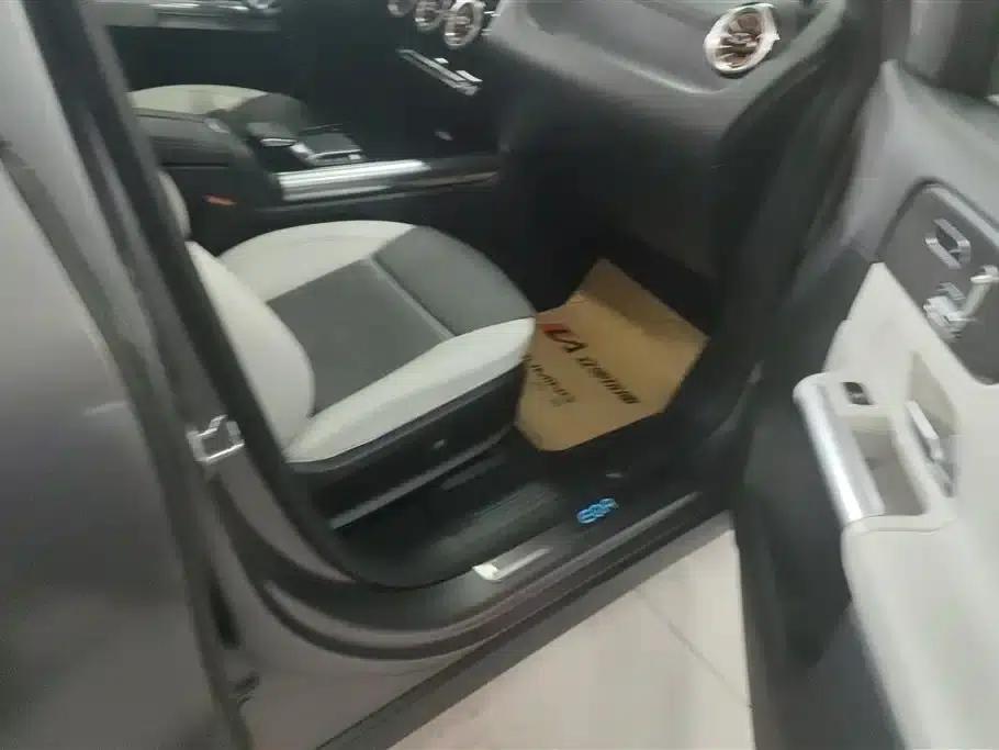 Mercedes-Benz EQA 2022 EQA 300 4MATIC First Edition — миниатюра 8