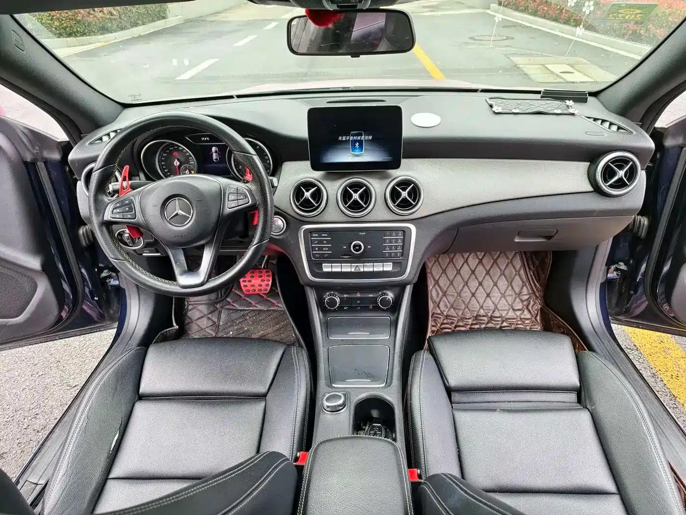 Mercedes-Benz CLA (Imported) 2018 CLA 200 Fashion Edition — миниатюра 12