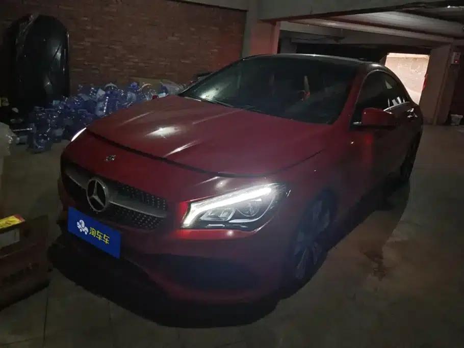 Imported Mercedes-Benz CLA 2018 CLA 200 Fashion Edition — миниатюра 1