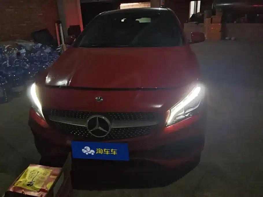 Imported Mercedes-Benz CLA 2018 CLA 200 Fashion Edition — миниатюра 2