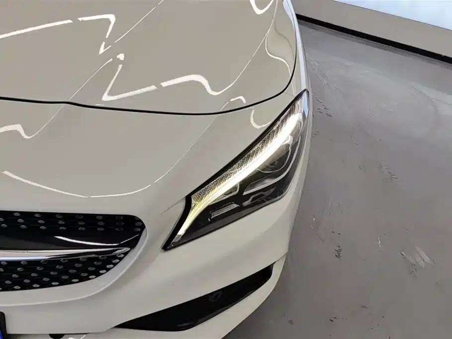 Imported Mercedes-Benz CLA 2016 Facelift CLA 220 4MATIC — миниатюра 5