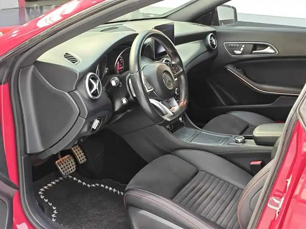 Imported Mercedes-Benz CLA 2018 CLA 220 4MATIC — миниатюра 4