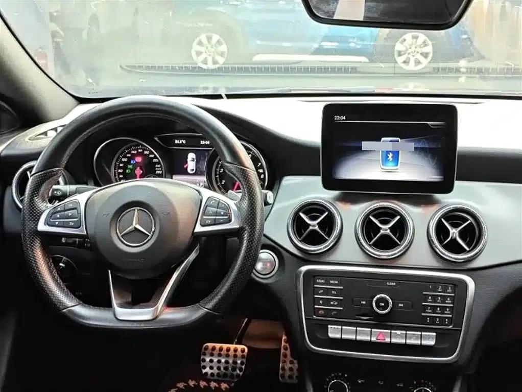 Imported Mercedes-Benz CLA 2018 CLA 220 4MATIC — миниатюра 7