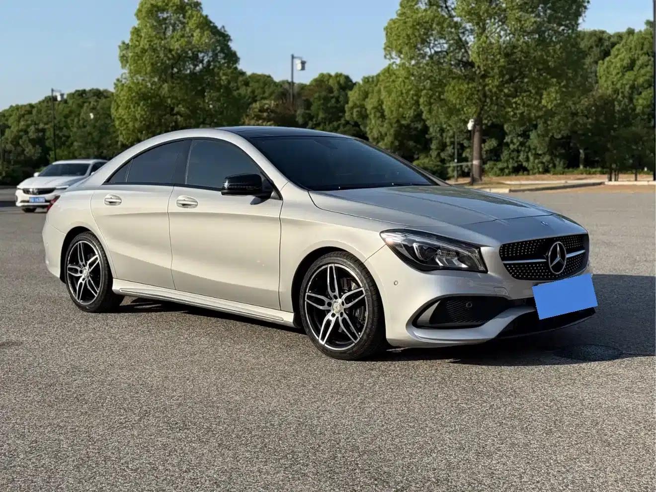 Imported Mercedes-Benz CLA 2016 CLA 220 4MATIC — миниатюра 3