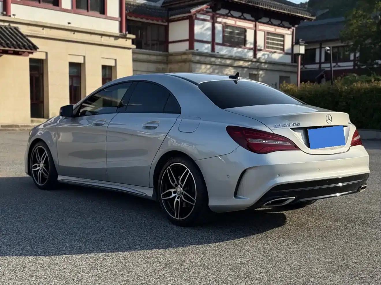Imported Mercedes-Benz CLA 2016 CLA 220 4MATIC — миниатюра 5