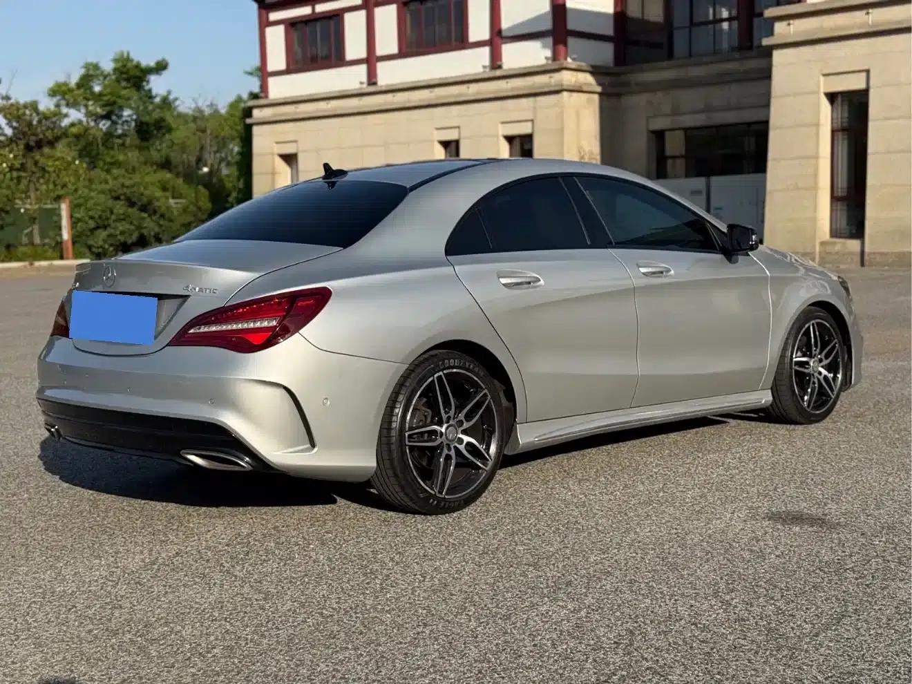 Imported Mercedes-Benz CLA 2016 CLA 220 4MATIC — миниатюра 6
