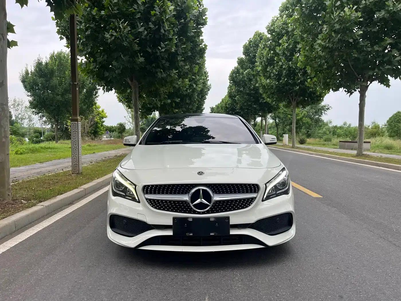 Mercedes-Benz CLA (Imported) 2017 Facelift CLA 200 Fashion Model — миниатюра 2