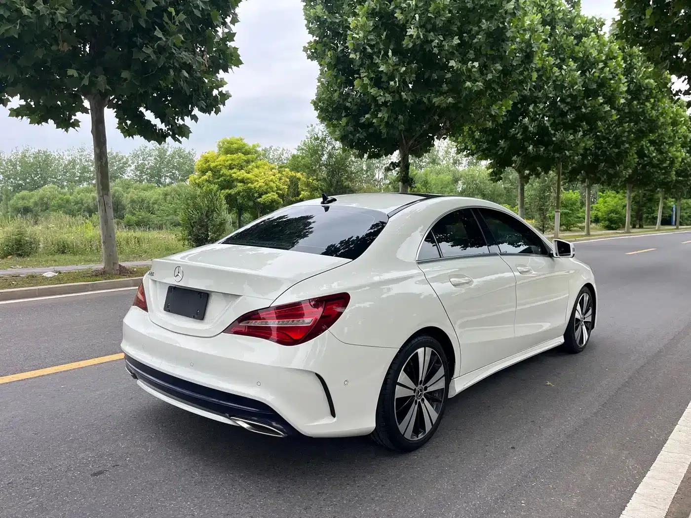 Mercedes-Benz CLA (Imported) 2017 Facelift CLA 200 Fashion Model — миниатюра 4