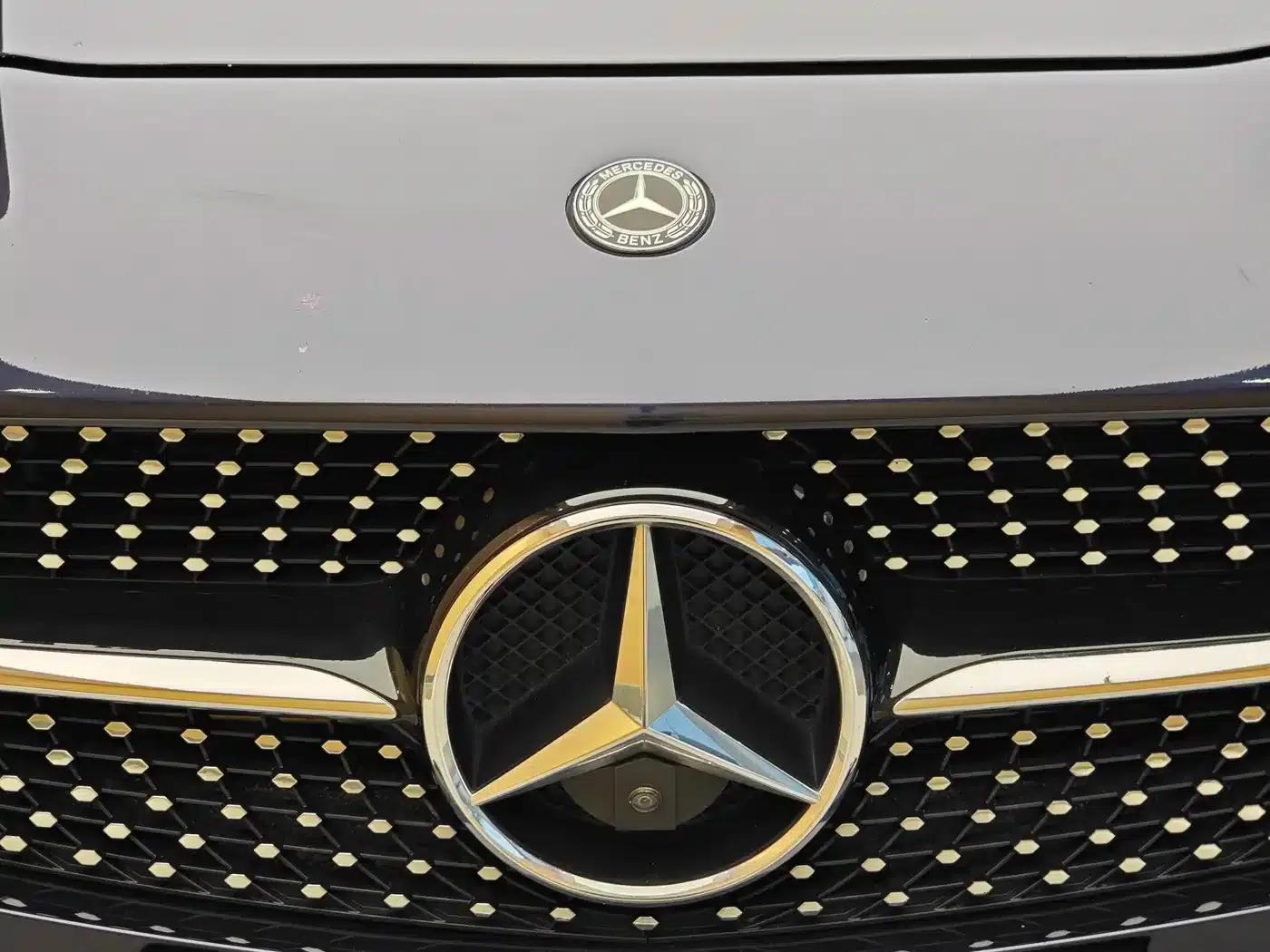 Imported Mercedes-Benz CLA 2018 CLA 220 4MATIC — миниатюра 3