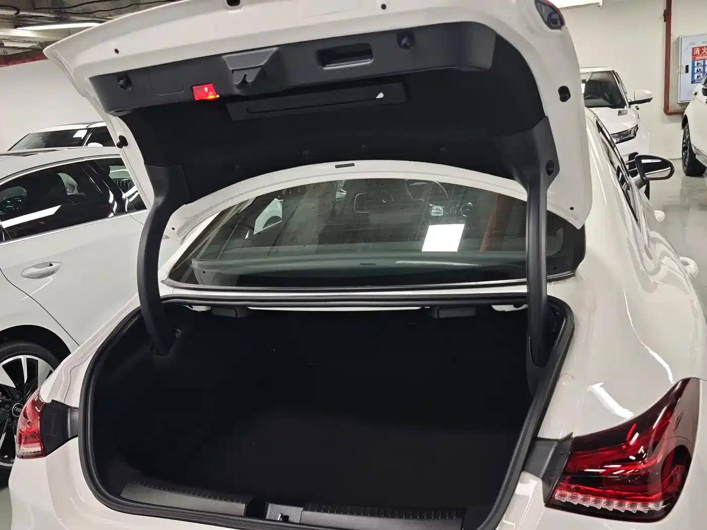 Imported Mercedes-Benz CLA 2020 model — миниатюра 16