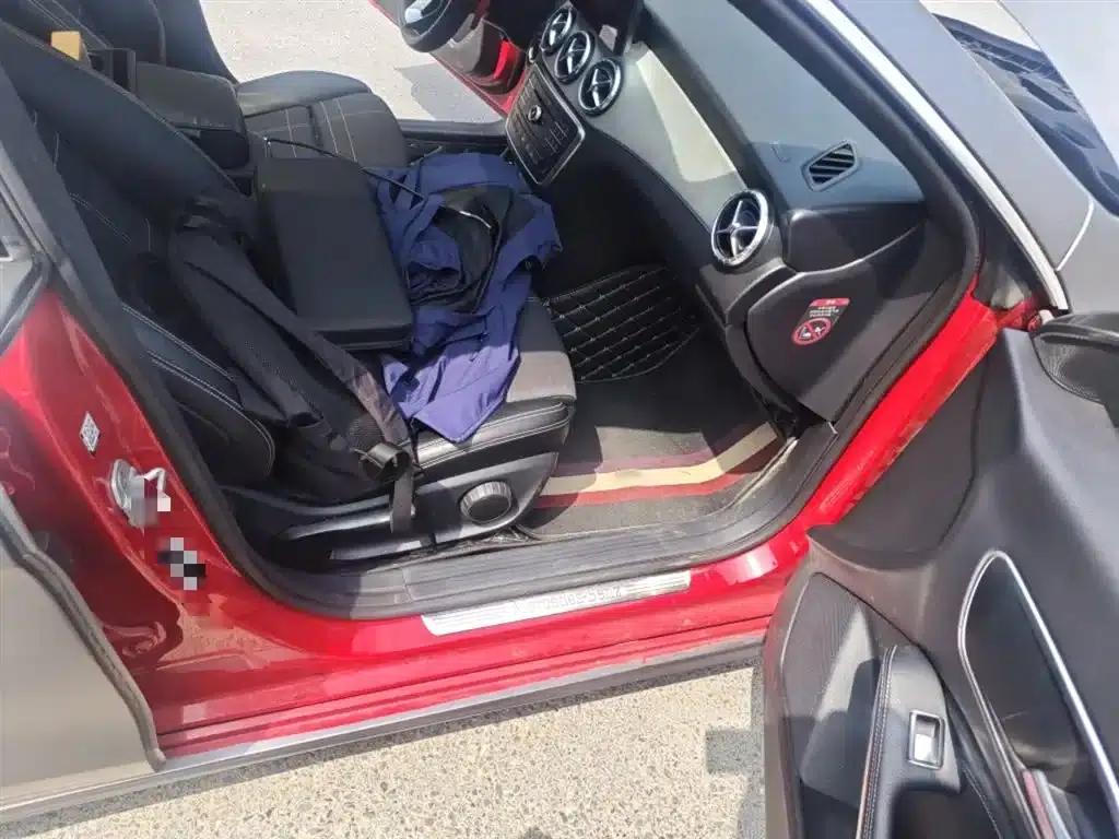 Imported Mercedes-Benz CLA 2016 CLA 200 Dynamic — миниатюра 20