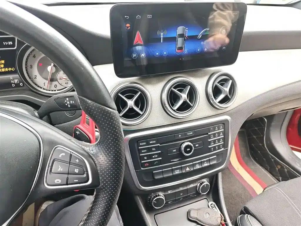 Imported Mercedes-Benz CLA 2016 CLA 200 Dynamic — миниатюра 6