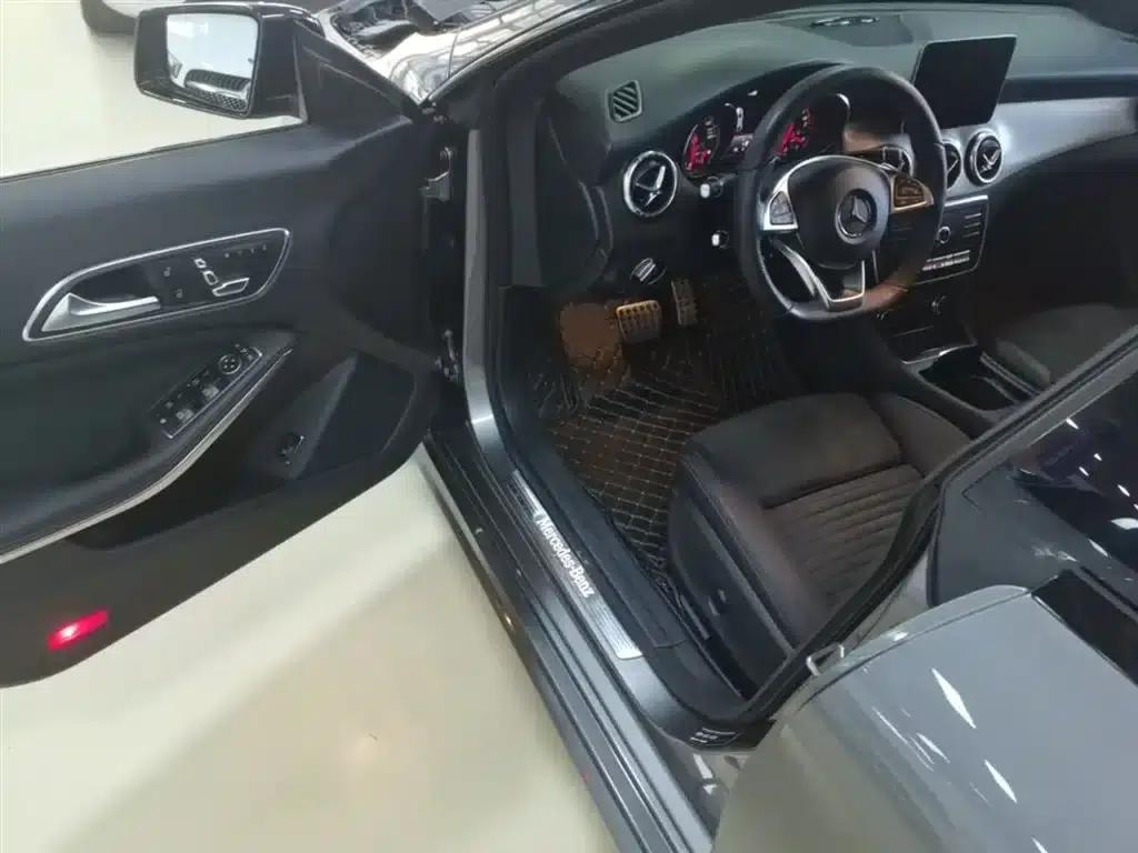 Imported Mercedes-Benz CLA 2018 CLA 220 4MATIC — миниатюра 16