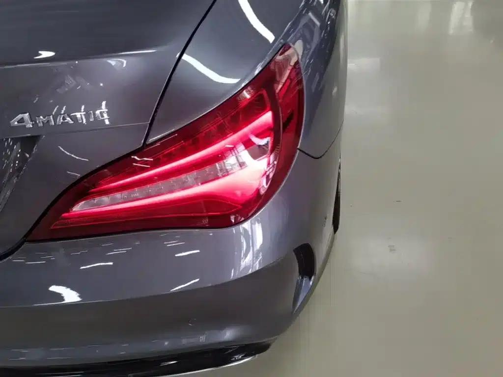 Imported Mercedes-Benz CLA 2018 CLA 220 4MATIC — миниатюра 8