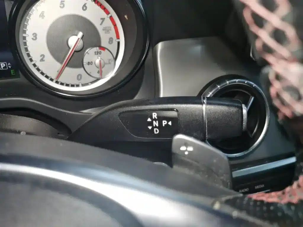 Imported Mercedes-Benz CLA 2015 CLA 220 4MATIC — миниатюра 14