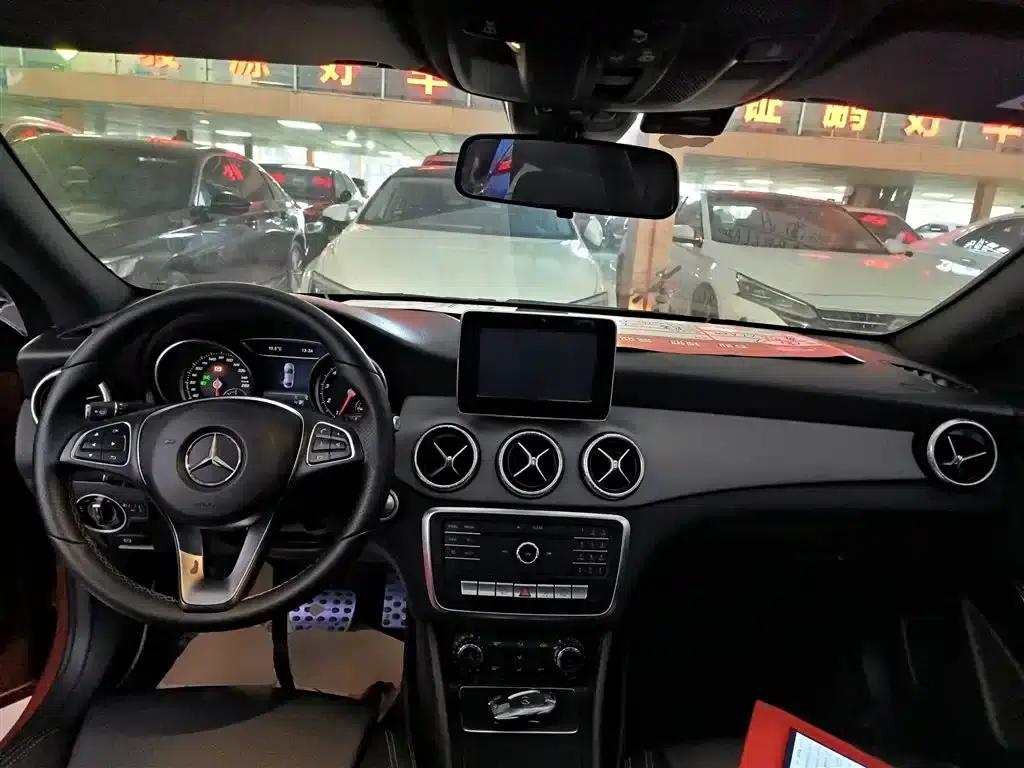 Imported Mercedes-Benz CLA 2016 Facelift CLA 200 Dynamic — миниатюра 6
