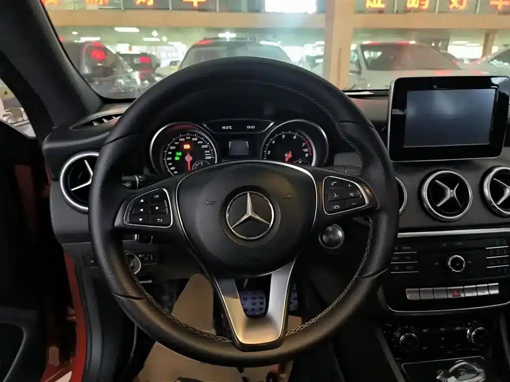 Imported Mercedes-Benz CLA 2016 Facelift CLA 200 Dynamic — миниатюра 7