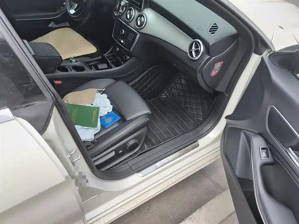 Imported Mercedes-Benz CLA 2016 CLA 200 Fashion Edition — миниатюра 20