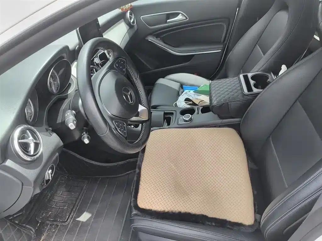 Imported Mercedes-Benz CLA 2016 CLA 200 Fashion Edition — миниатюра 8