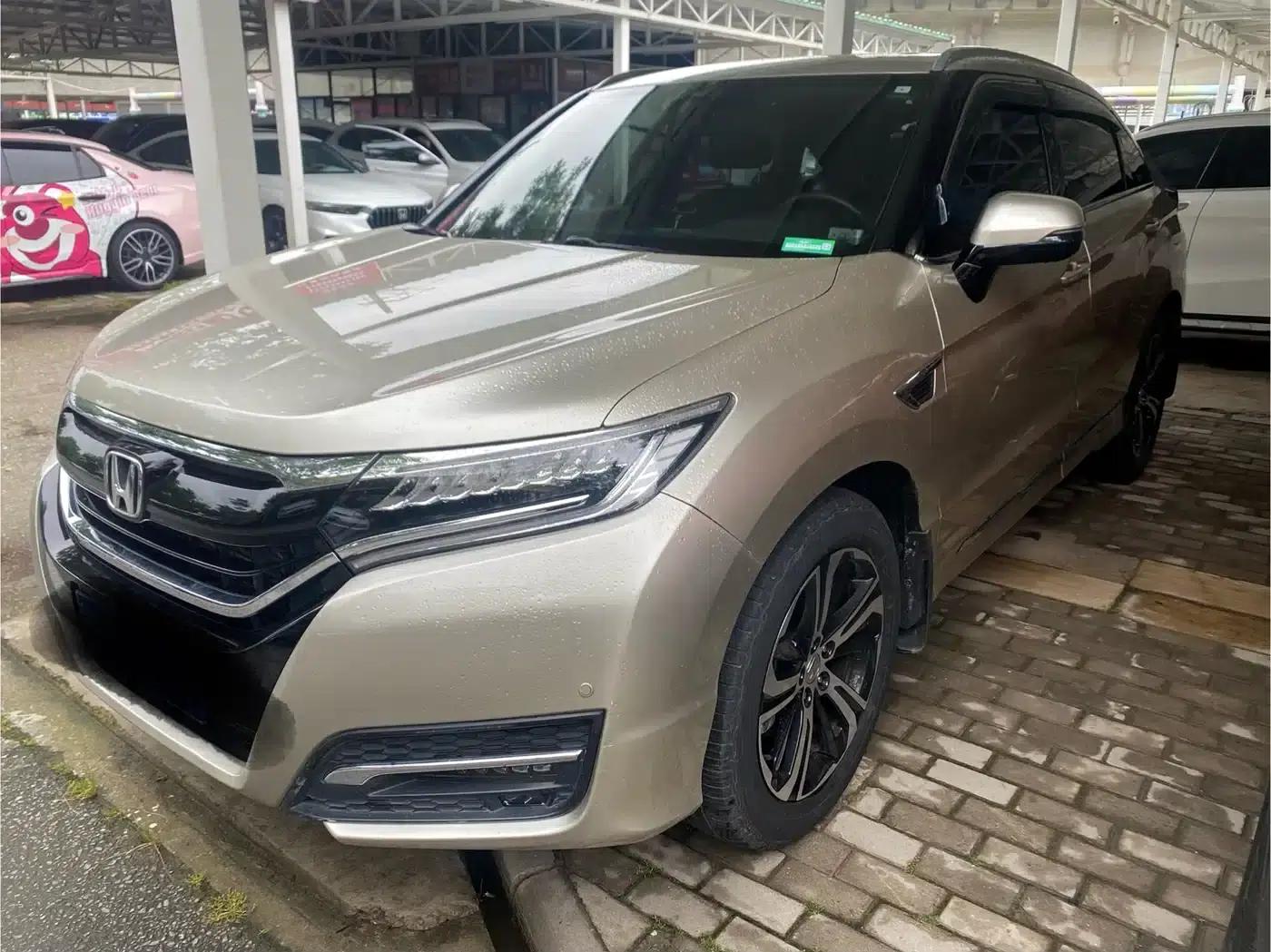 Honda UR-V 2017 370TURBO 2WD Premium Edition (National V Emission Standard) — миниатюра 2
