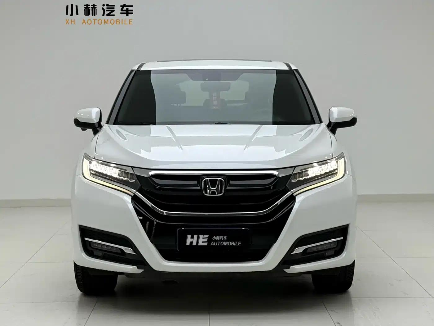 Honda UR-V 2017 240TURBO 2WD Luxury Edition (China V Emission Standard) — миниатюра 2