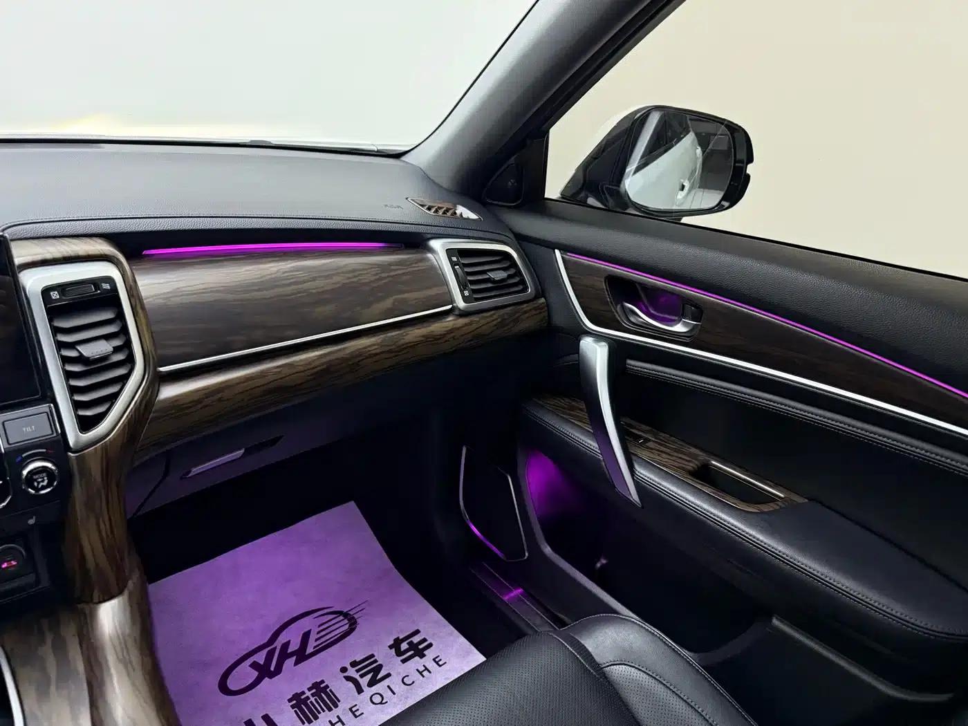 Honda UR-V 2017 240TURBO 2WD Luxury Edition (China V Emission Standard) — миниатюра 11