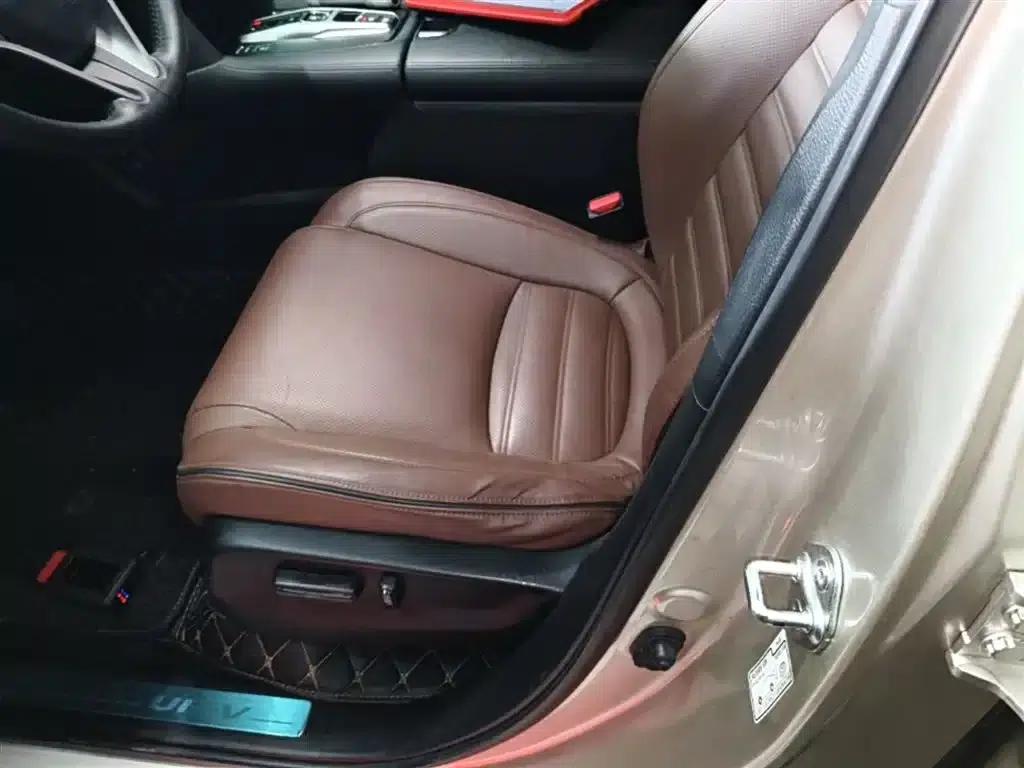 Honda UR-V 2017 370TURBO 2WD Premium Edition (National V Emission Standard) — миниатюра 15