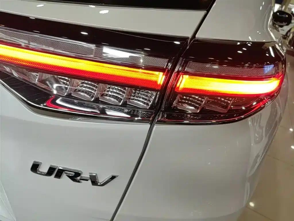 Honda UR-V 2020 370TURBO 2WD Premium Edition — миниатюра 8