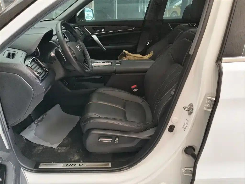 Honda UR-V 2020 370TURBO 2WD Premium Edition — миниатюра 11
