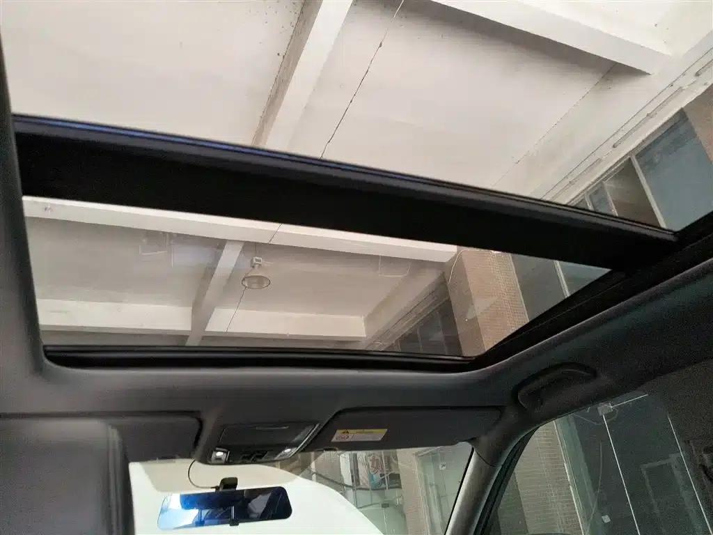 Honda UR-V 2020 370TURBO 2WD Premium Edition — миниатюра 14