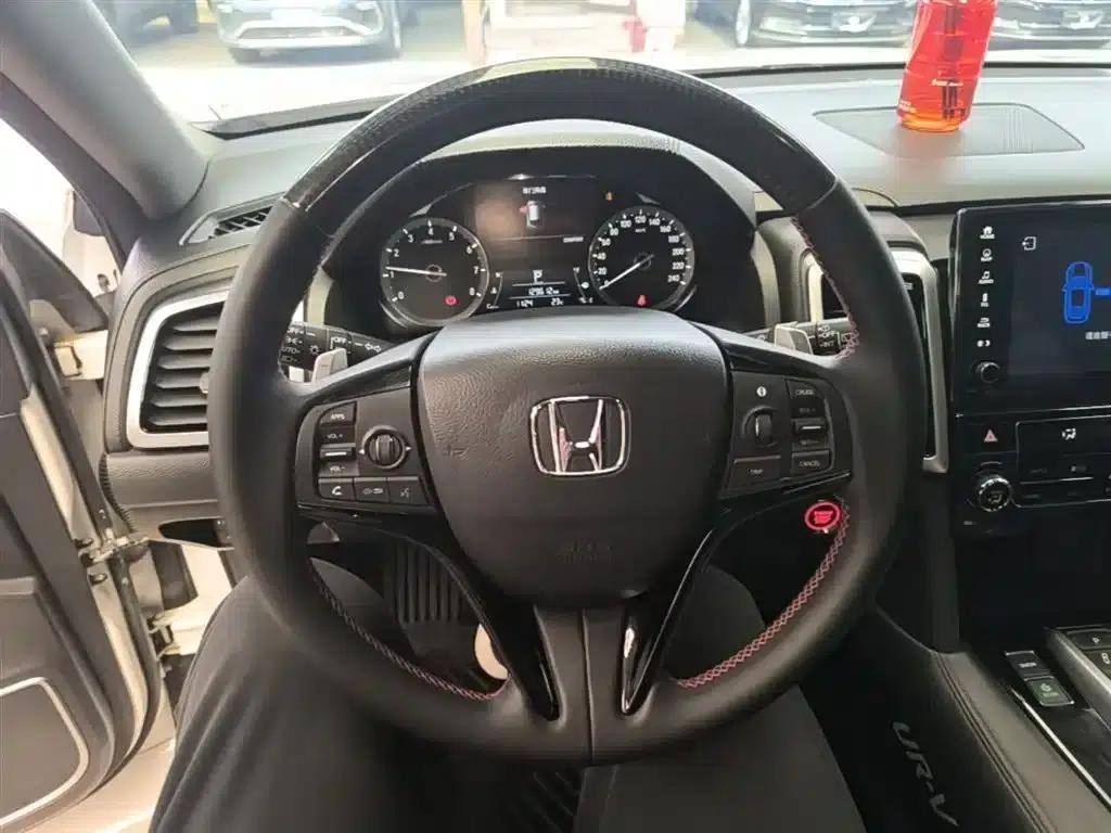 Honda UR-V 2017 370TURBO 2WD Premium Edition (National V Emission Standard) — миниатюра 11