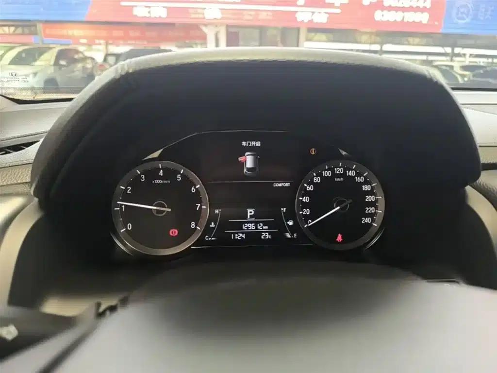 Honda UR-V 2017 370TURBO 2WD Premium Edition (National V Emission Standard) — миниатюра 12