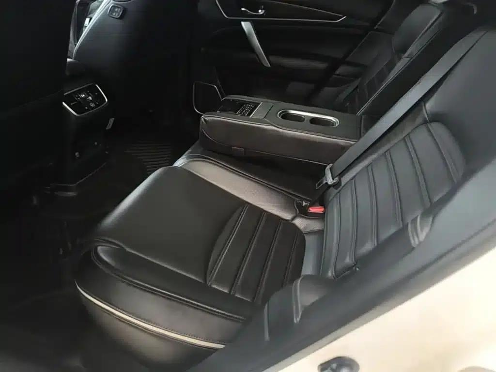 Honda UR-V 2017 370TURBO 2WD Premium Edition (National V Emission Standard) — миниатюра 17